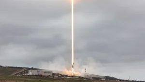 SpaceX «Starfall» aparat naplaniroval pervyy polet.
