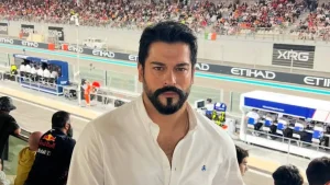 Бурак Озчивит стрижёт свои волосы сам уже 20 лет