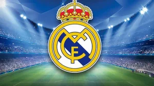 Real Madrid is considering new candidates to strengthen the midfield