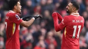 "Barcelona" wants to offer Salah or Dias to strengthen their attacking line