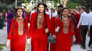 Turkmanistonda ayollar uchun kiyinish qoidalari kuchaytirildi