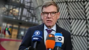 Germaniya Ukrainada tinchlik uchun muzokaraga tayyor