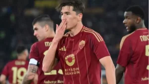 Shomurodov bilan qayta jonlangan “Roma” Chempionlar ligasi sari odimlamoqda