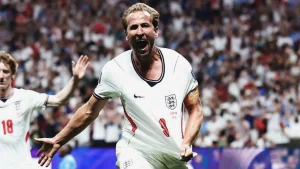 The England team defeated DR Congo 2:1 and advanced to the World Championship final