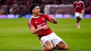 "Manchester City" is on the lookout for a new skilled football player: The goal is Gibbs-White!