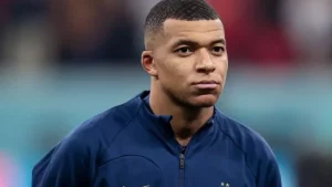 Mbappe “Oltin to‘p”ni Dembelega berishni istamoqda!