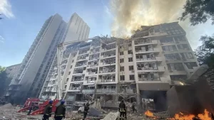 Kiyev, Kupyansk va Sumi Rossiya raketalari va dronlari hujumiga uchradi (foto)