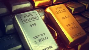 Цена на золото и серебро резко упала