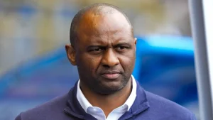 Бывшая звезда Франции Патрик Виейра может отправиться в Казахстан