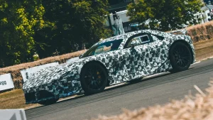 Компания Lexus представляет новое поколение легендарного суперкара LFA.