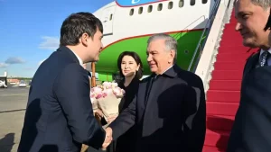 Shavkat Mirziyoyev rasman Vengriyada: muzokaralar va sammit kutib turibdi