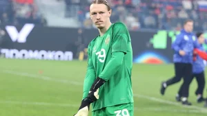 Safonov “PSJ”da o‘z o‘rnini saqlashi kerak