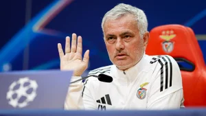 Guti Peresni «Real Madrid»ga Mourinhoni qaytarmaslikka chaqirdi
