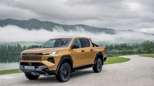 Toyota kompaniya gibrid Hilux modelini ishlab chiqarishni kechiktirdi.