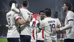 The governor highly praised Safonov's performance in the PSJ team