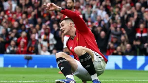 «Manchester Yunayted» hujumchisi Benjamin Sesko bahsda jiddiy jarohat oldi