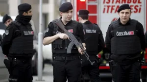 Twelve people detained for attacking Israeli consulate in Istanbul