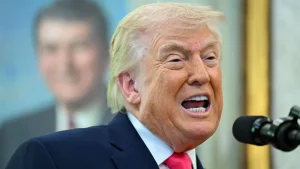 Tramp Eron bilan inqirozni tez orada hal qilishga intilmoqda