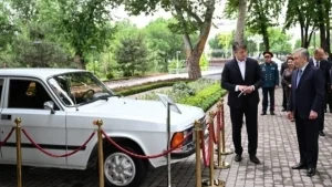 Shavkat Mirziyoyev Mirzo Ulug'bek tumaniga tashrif buyurib xotiralarni yodga oldi