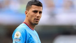 «Manchester Siti» Rodrini rekord maosh bilan saqlab qolmoqchi!