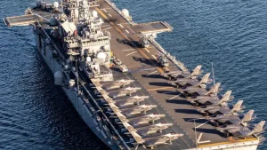 The US ship Tripoli set sail towards Iran with twenty-five thousand soldiers.