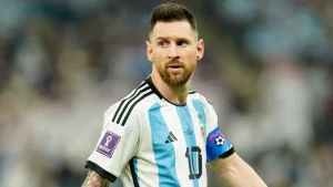 "Drake" Donated $1.5 Million to Argentina's "Spain"