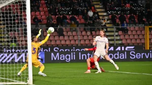 Fiorentina Kremonezeni katta hisobda mag'lubiyatga uchratdi