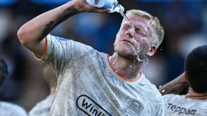 Kriktsov «Krasnodar»da qoladi, klub rasmiy qaror qildi