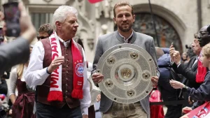 Myunxen meri Bayern klubidagi lavozimidan iste'foga chiqdi