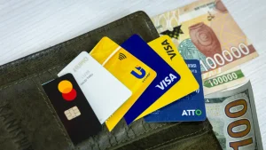 Mandatory Minimum Balance Requirement Introduced for Plastic Cards