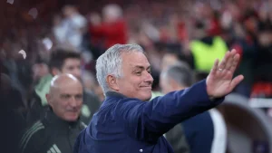 «Real Madrid» Joze Mourinyoni qaytarish uchun tovon pulini to'ladi