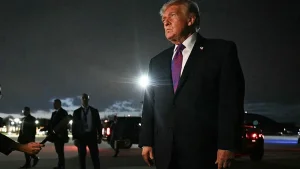 Tramp Nobel mukofotini rad etib, Eron bilan mojaro haqida gapirdi