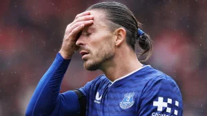 «Manchester Siti» futbolchisi Jek Grilish bazmda uxlab qoldi