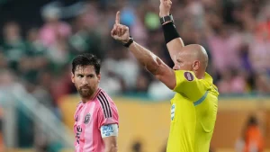Lamin Yamal 2025 yil eng yaxshi futbolchi deb topildi