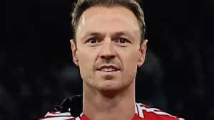 Jonni Evans Manchester Yunaytedda ijaralar bo‘limi boshlig‘i oldu