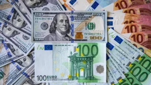 Dollar yana o‘sdi, yevro esa keskin tushdi: valyuta bozoridagi yangi holat