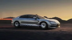 BYD U7 представлен с новой цифровой подвеской