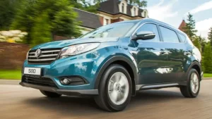 Отрицательные стороны китайского кроссовера Dongfeng 580 стали известны