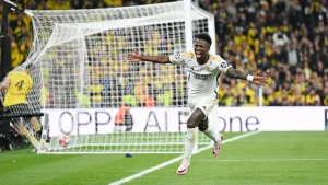 Jurnalist Vinisiusni Real Madrid klubidan sotishni tavsiya qildi