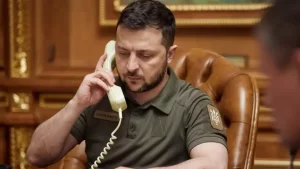 Что Дональд Трамп обсудил по телефону с президентом Украины?