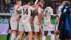 How was Eldor Shomurodov's performance evaluated in the match against Atalanta?