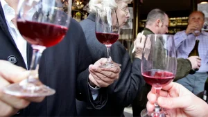 Dunyoda vino iste’moli so‘nggi oltmish yillikdagi eng past darajaga tushdi