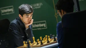 Javohir Sindorov further consolidated his lead in the Candidates Tournament