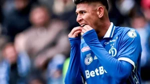 Karraskal Dinamo va OFK o‘rtasidagi o‘yinda maydonda