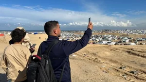 The Internet is also falling victim to the dangers of the sea