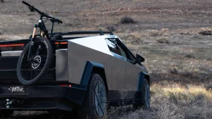 Rossiya bozorida «Tesla» elektromobillariga bo'lgan talab keskin kamaydi