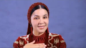 Nargiza Azimova onasi armonlarini qanday bajarganini ochib berdi