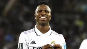 Vinisius Junior «Real Madrid» tarixidagi rekord shartnoma arafasida turibdi