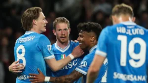«Napoli» «Kremoneze» ustidan yirik g'alabaga erishib peshqadamni quvmoqda