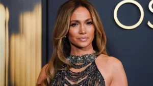 Jennifer Lopes ilk bor Toshkent sahnasida